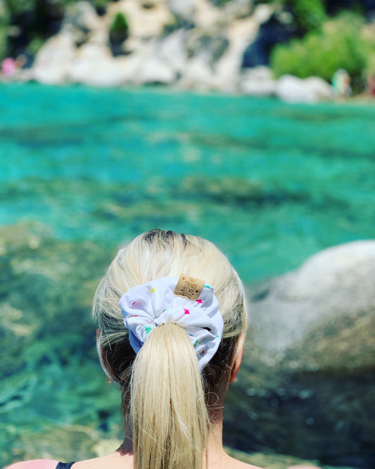 Tiny Trends Scrunchy summer blog