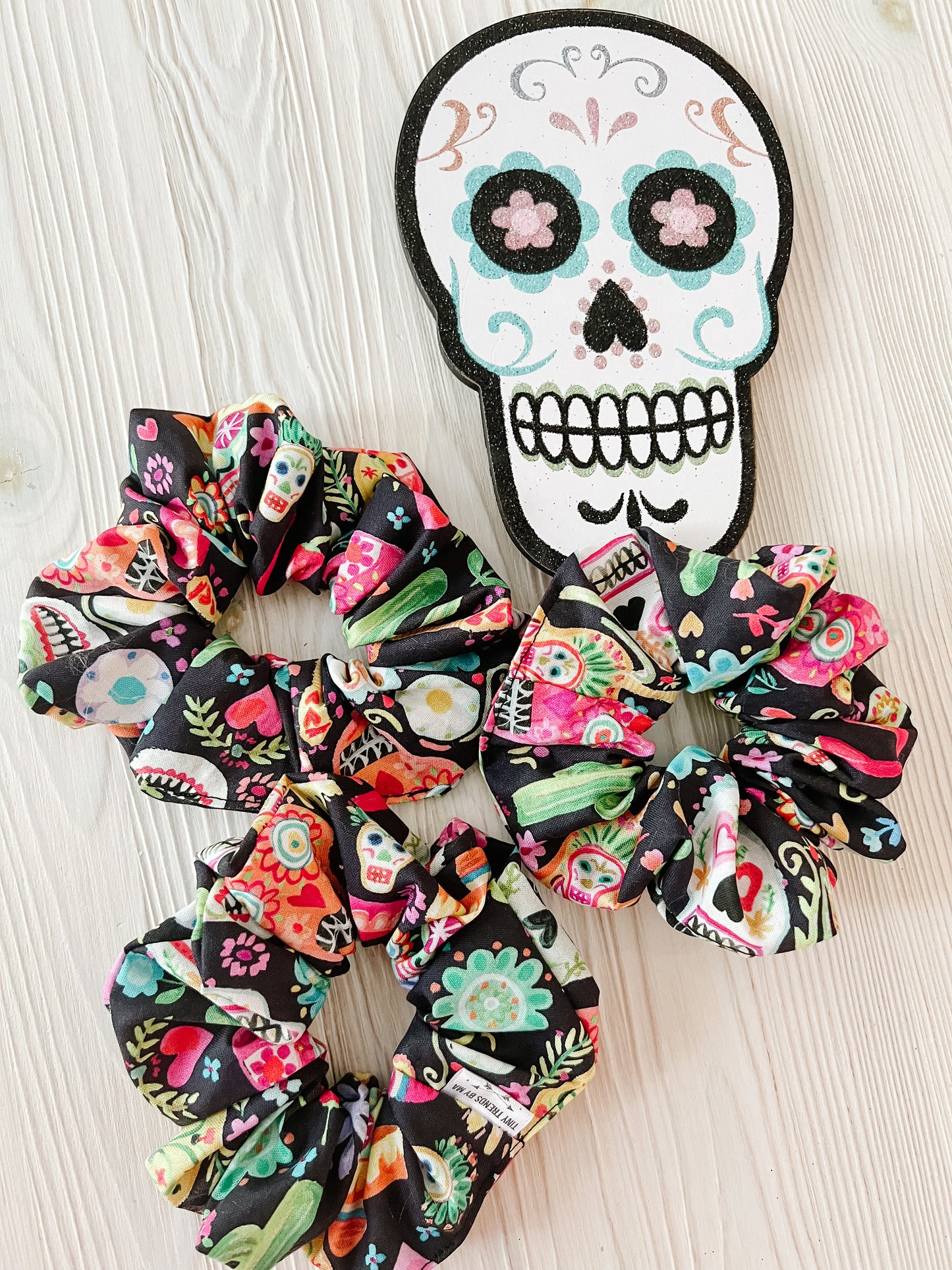 Oversized Colourful skull cotton Scrunchy