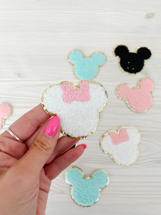 Pastel patch - white with pink bow